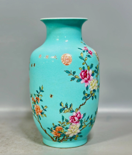 Chinese Famille Rose Turquoise-Glazed Porcelain Vase with Floral & Bird Motifs